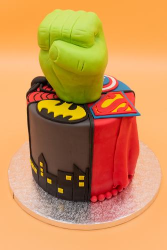 Super Héros cake 